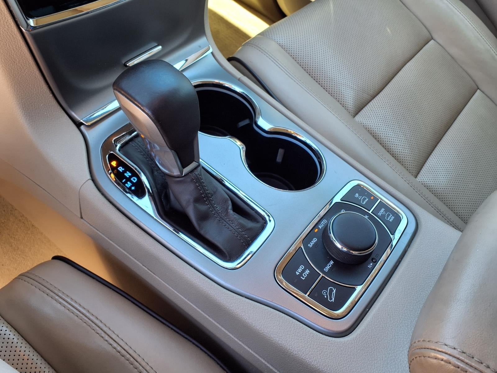 2020 Jeep Grand Cherokee Overland