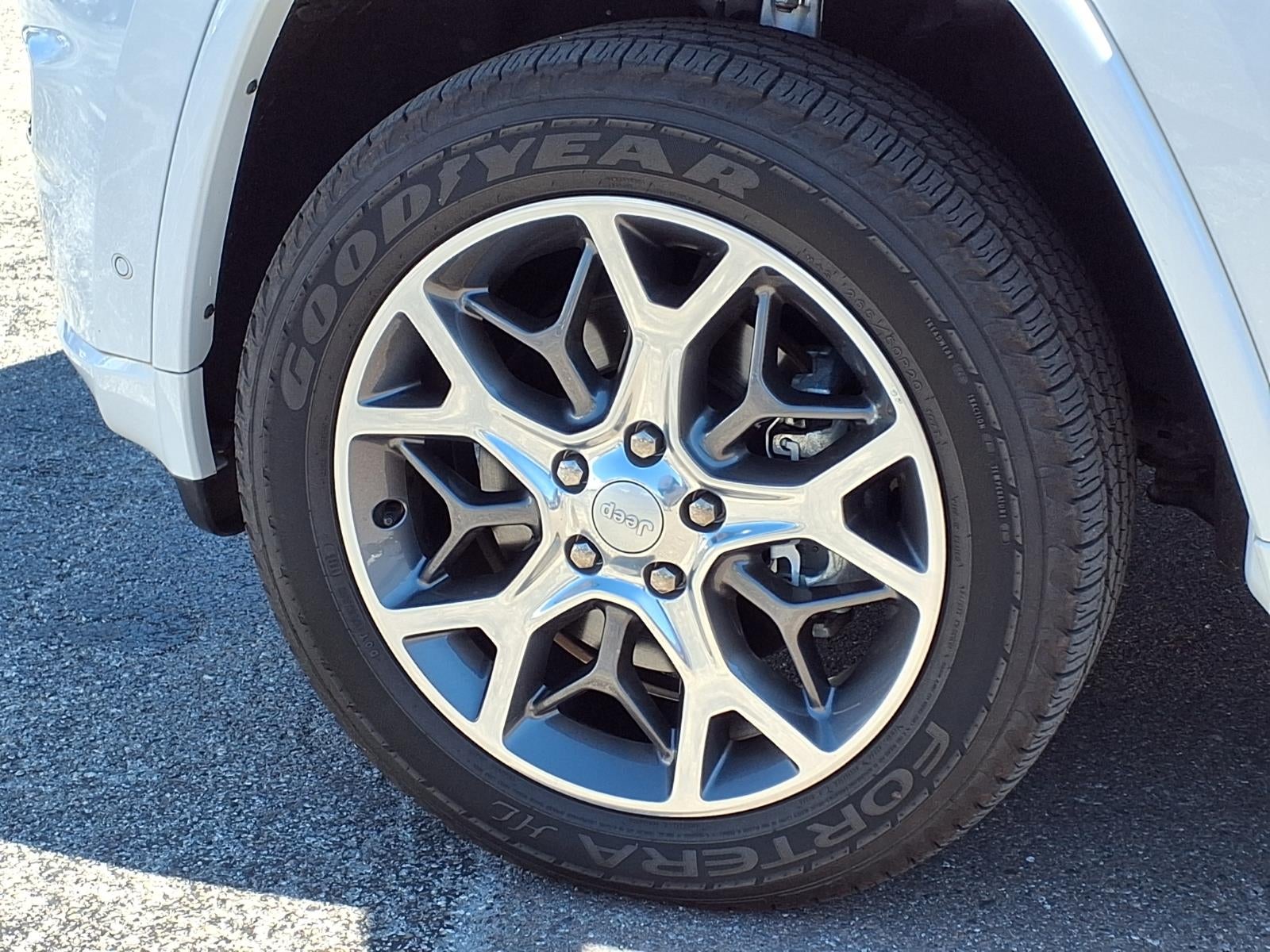 2020 Jeep Grand Cherokee Overland