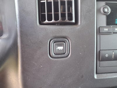 2025 Chevrolet Express Passenger 1LT