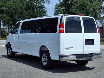 2025 Chevrolet Express Passenger 1LT