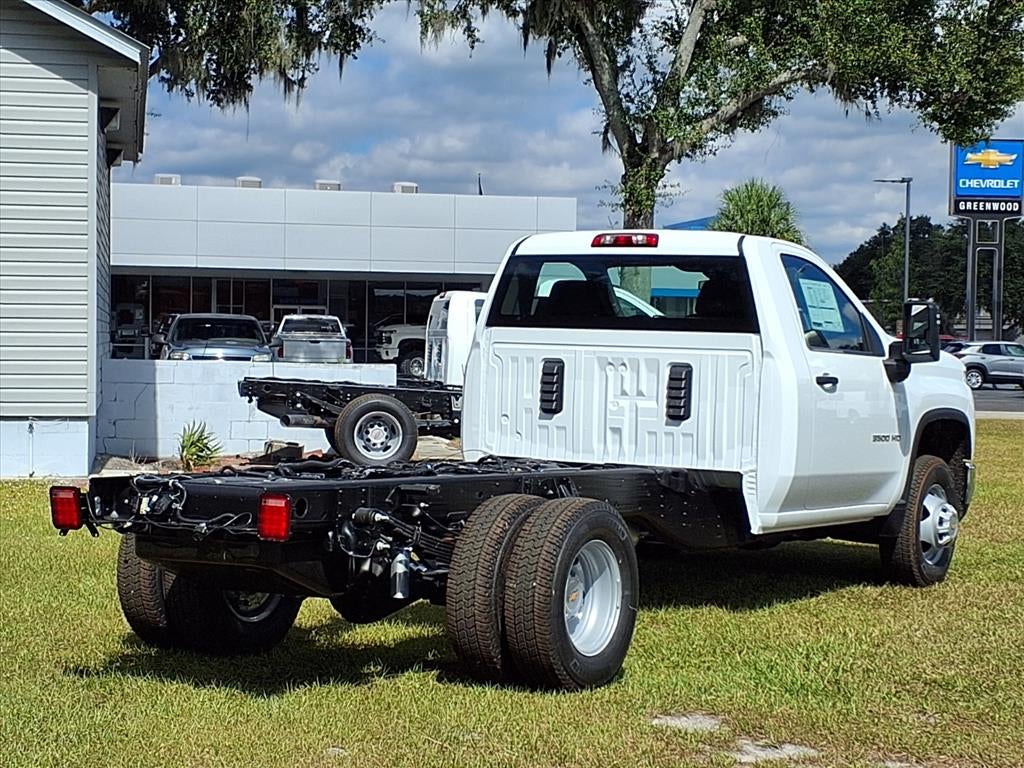 2026 Chevrolet Silverado 3500 HD Chassis Cab Work Truck