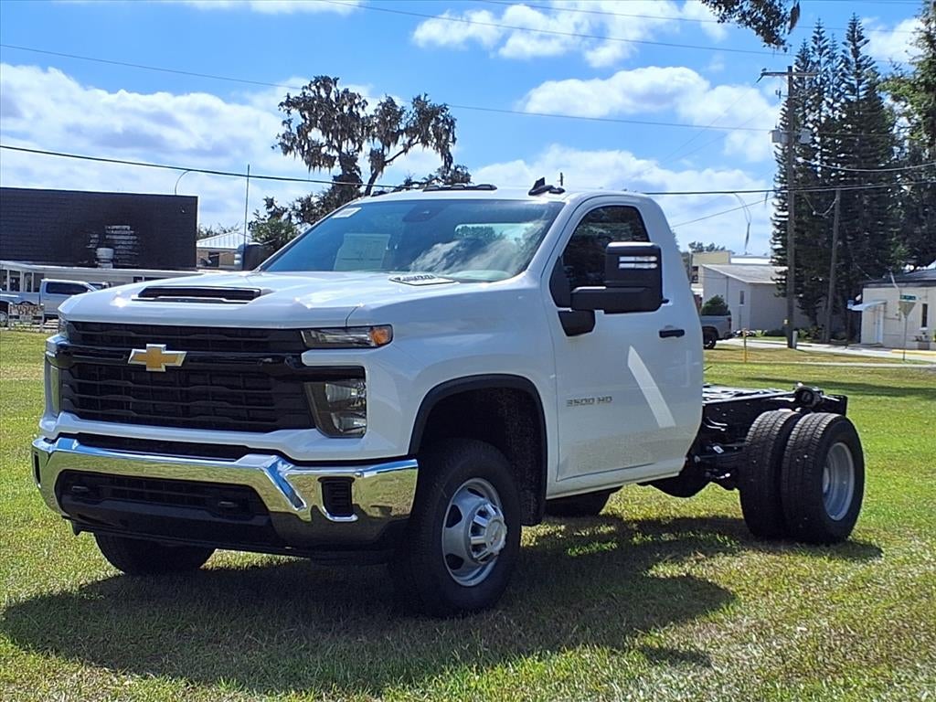 2026 Chevrolet Silverado 3500 HD Chassis Cab Work Truck