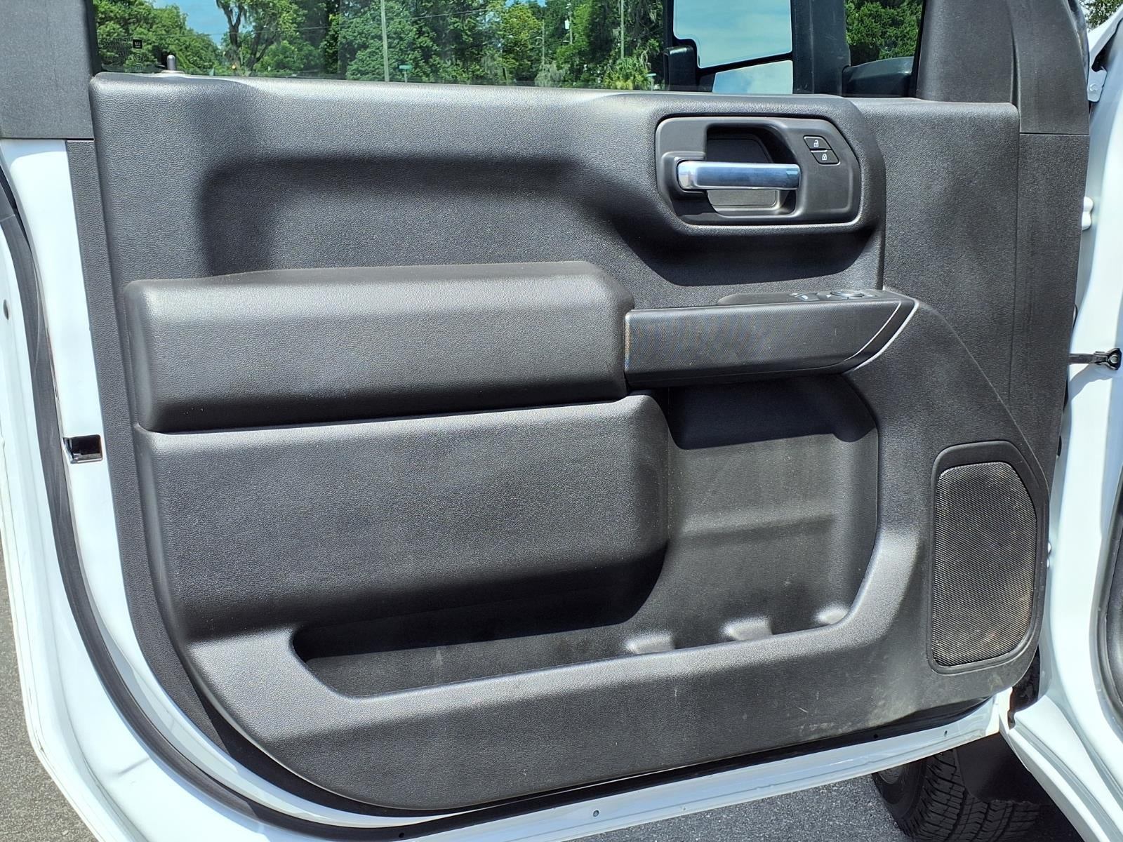 2025 Chevrolet Silverado 3500 HD WT DRW