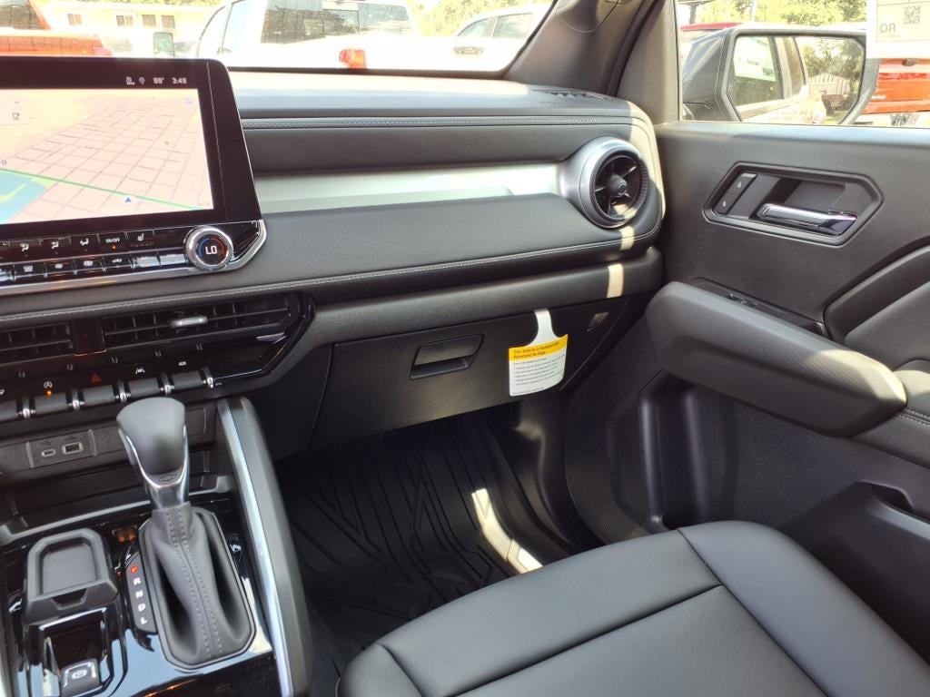 2025 Chevrolet Colorado WT/LT