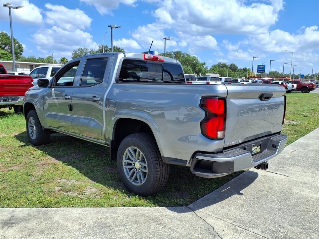 2025 Chevrolet Colorado WT/LT