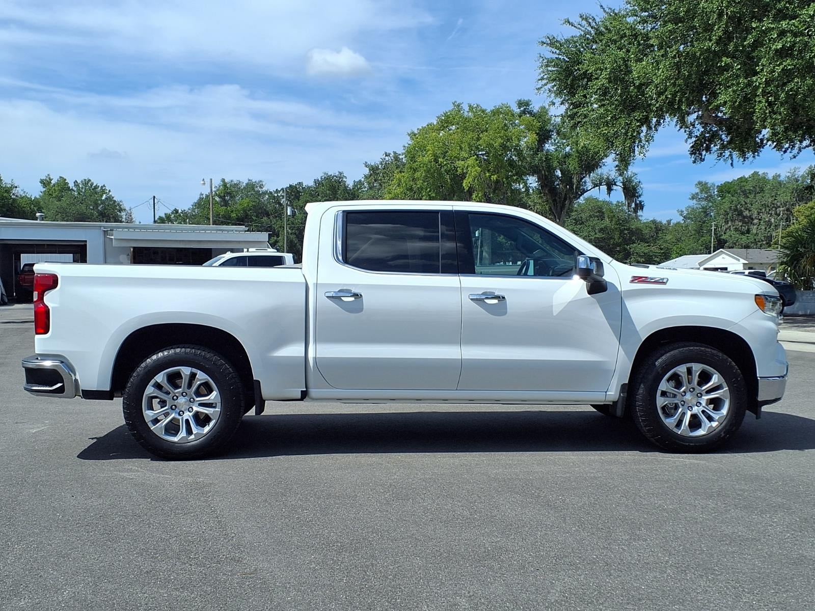 2025 Chevrolet Silverado 1500 LTZ