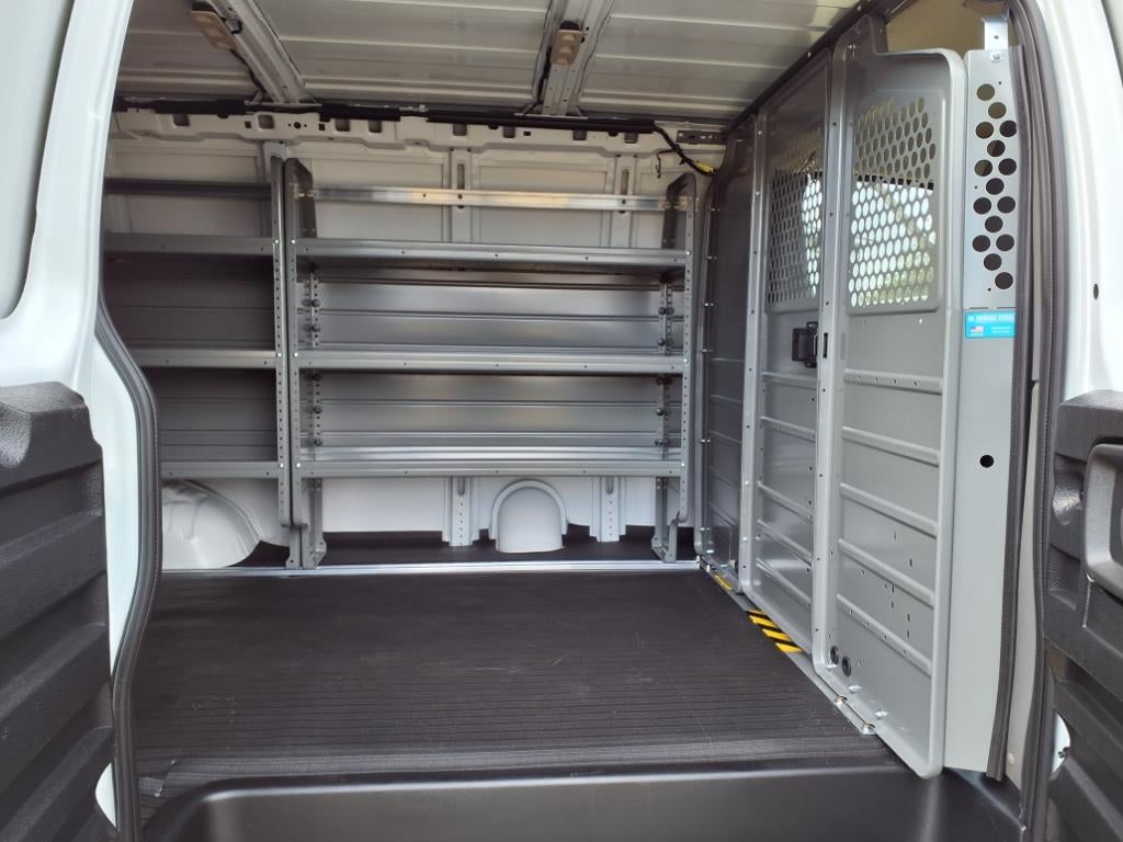2024 Chevrolet Express Cargo 2500 WT