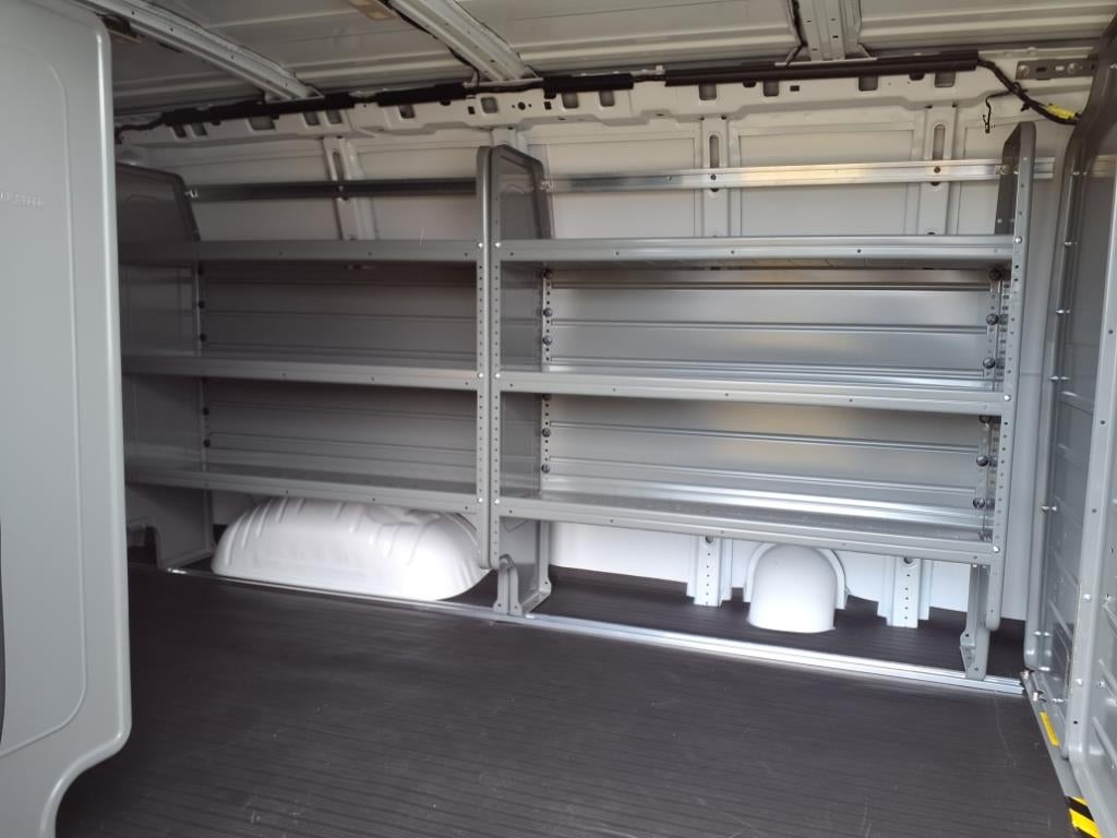 2024 Chevrolet Express Cargo 2500 WT