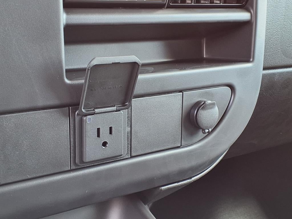 2024 Chevrolet Express Cargo 2500 WT