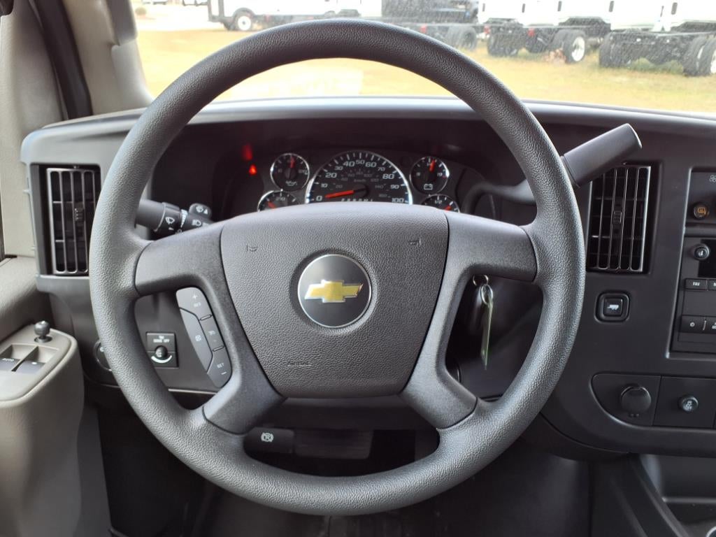 2024 Chevrolet Express Cargo 2500 WT