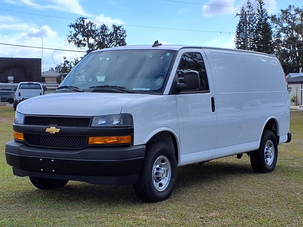 2024 Chevrolet Express Cargo 2500 WT
