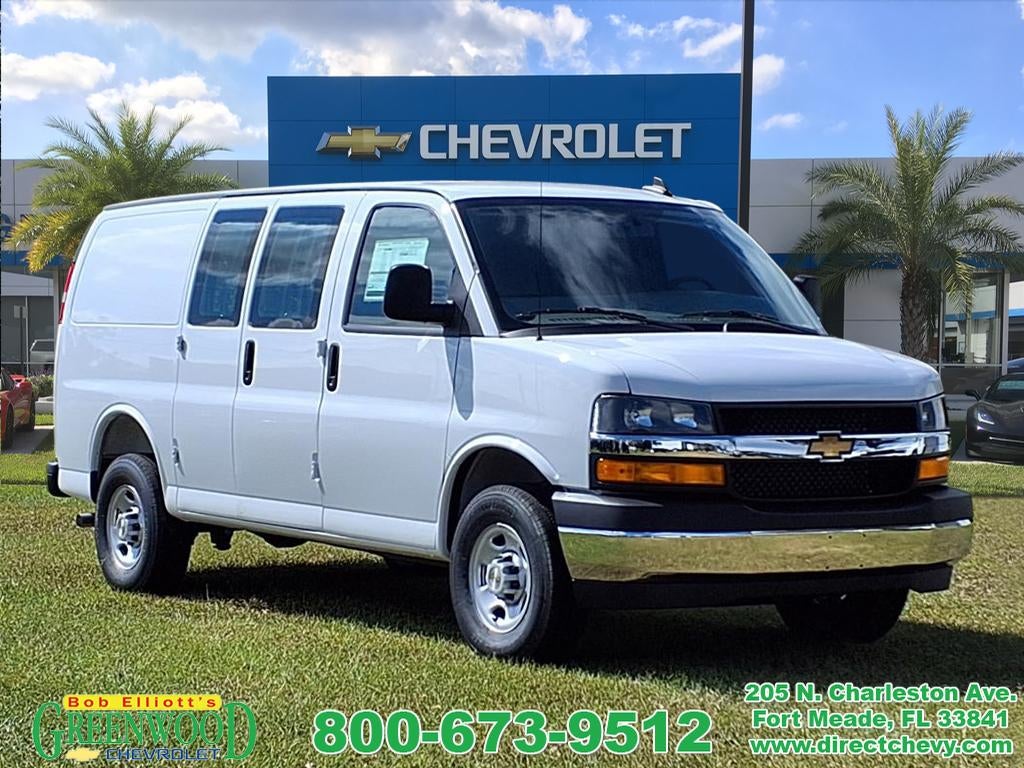 2025 Chevrolet Express Cargo 2500 WT
