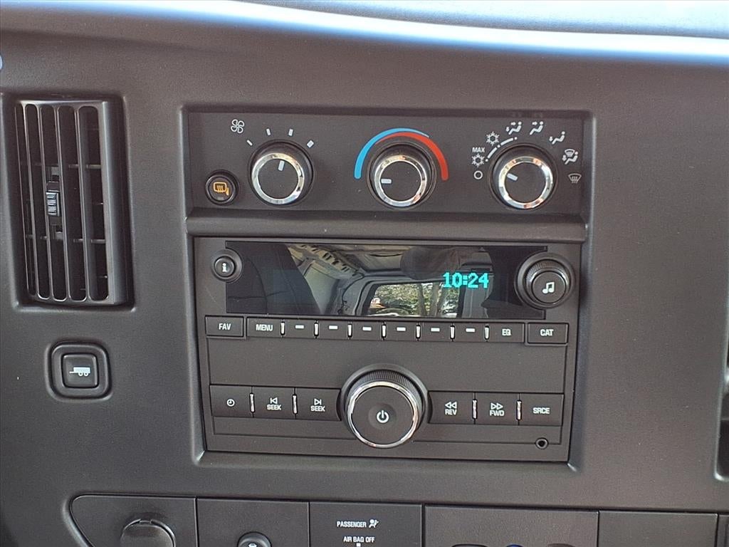 2025 Chevrolet Express Cargo 2500 WT