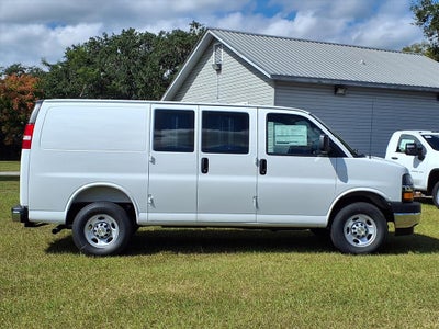 2025 Chevrolet Express Cargo 2500 WT