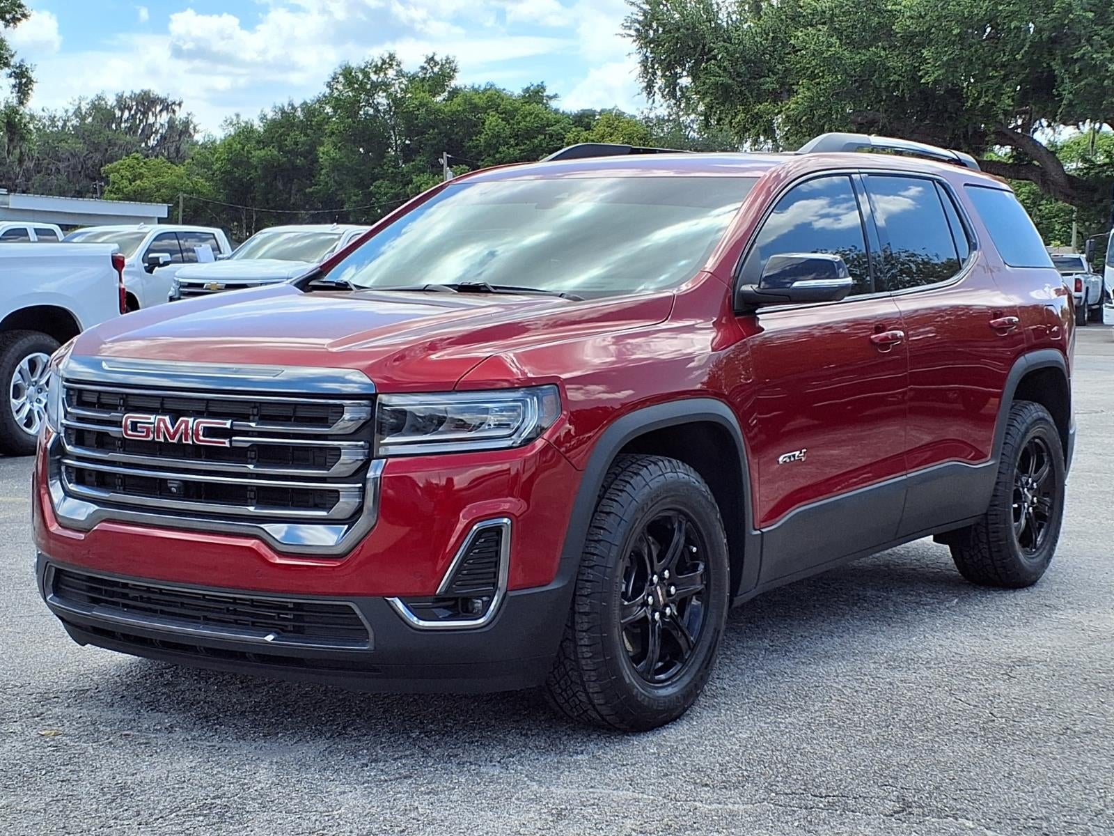 2023 GMC Acadia AT4