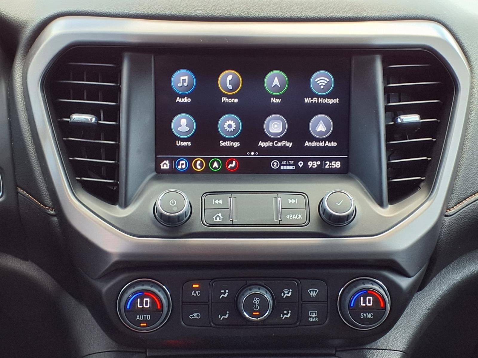2023 GMC Acadia AT4