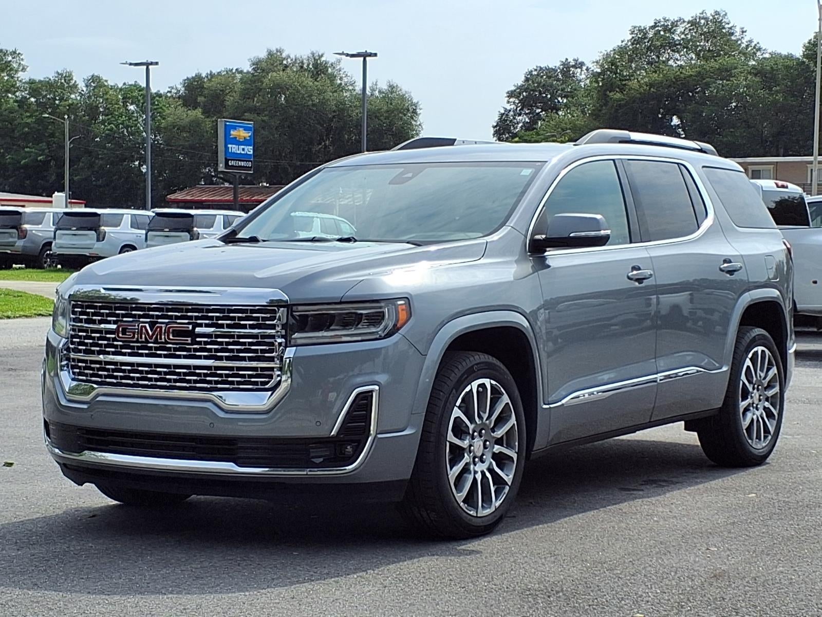 2023 GMC Acadia Denali