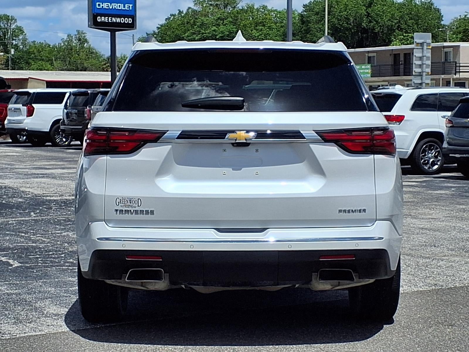 2023 Chevrolet Traverse Premier