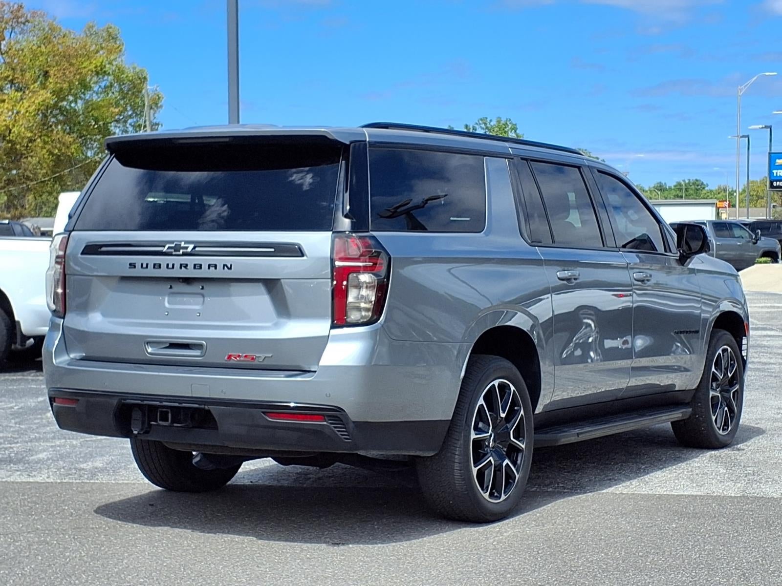 2024 Chevrolet Suburban RST