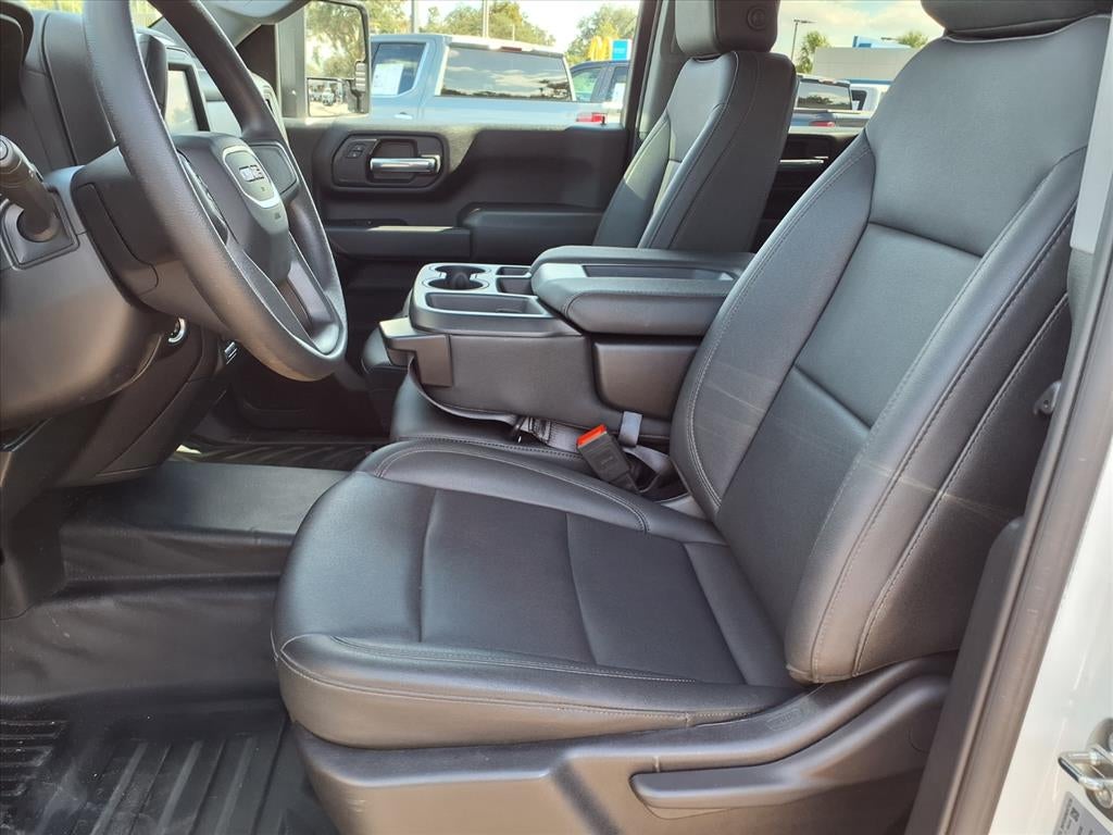 2024 GMC Sierra 2500 HD Pro