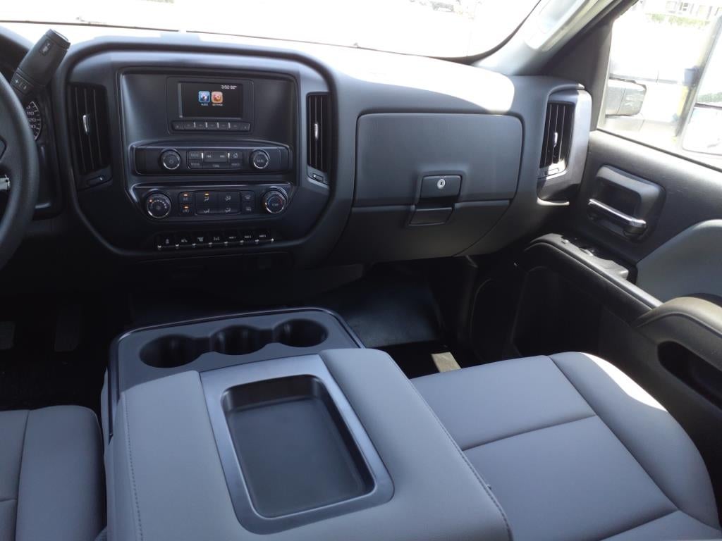 2024 Chevrolet Silverado 5500 HD Work Truck