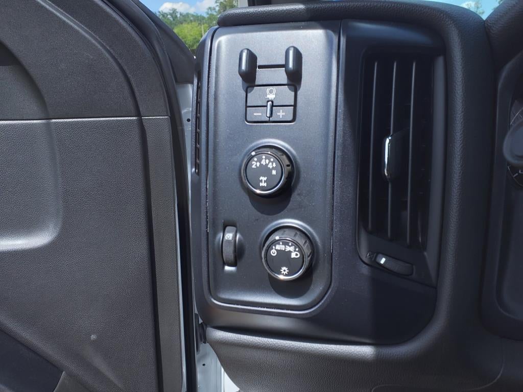 2024 Chevrolet Silverado 5500 HD Work Truck