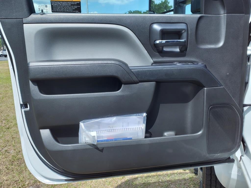 2024 Chevrolet Silverado 5500 HD Work Truck