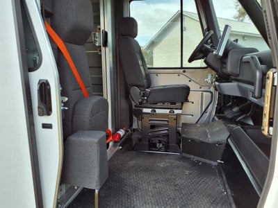 2025 Chevrolet BrightDrop 400 AWD 400