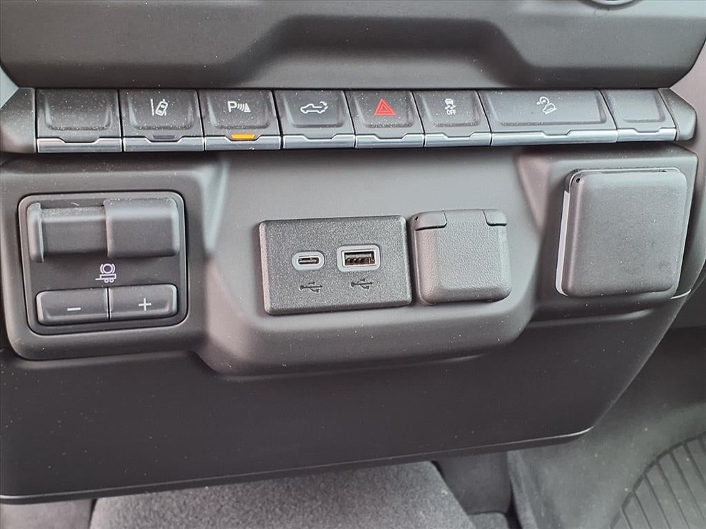 2025 Chevrolet Silverado 2500 HD Custom