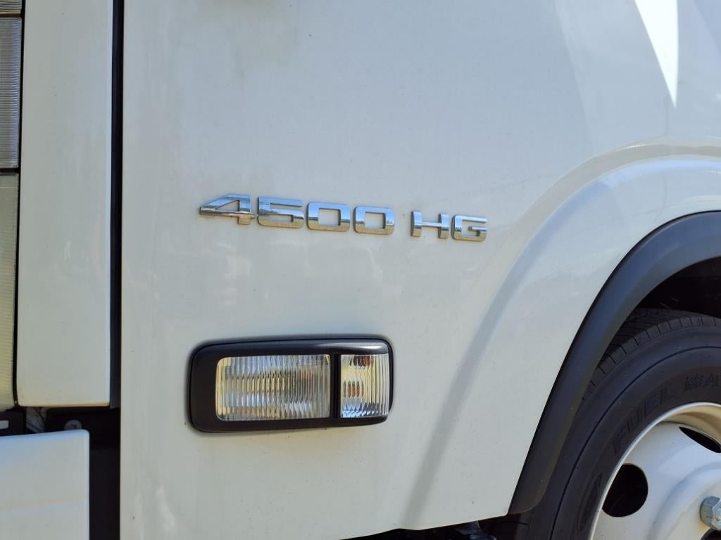 2024 Chevrolet Low Cab Forward 4500 Base