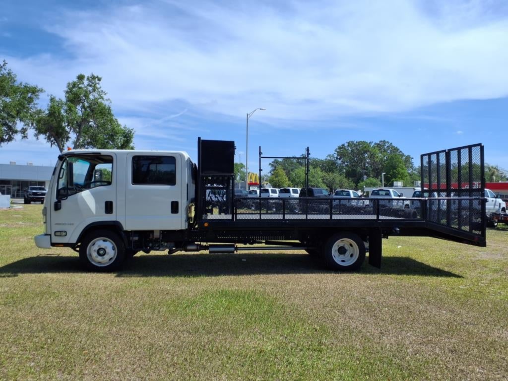 2024 Chevrolet Low Cab Forward 4500 Base