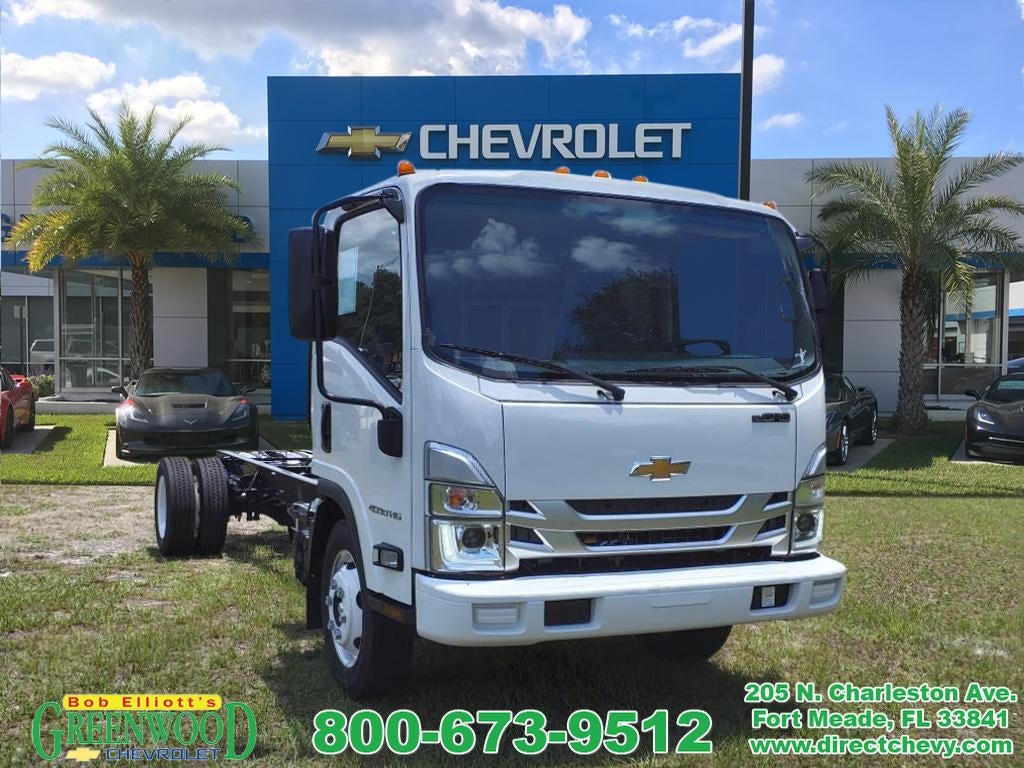 2025 Chevrolet Low Cab Forward 4500 Base