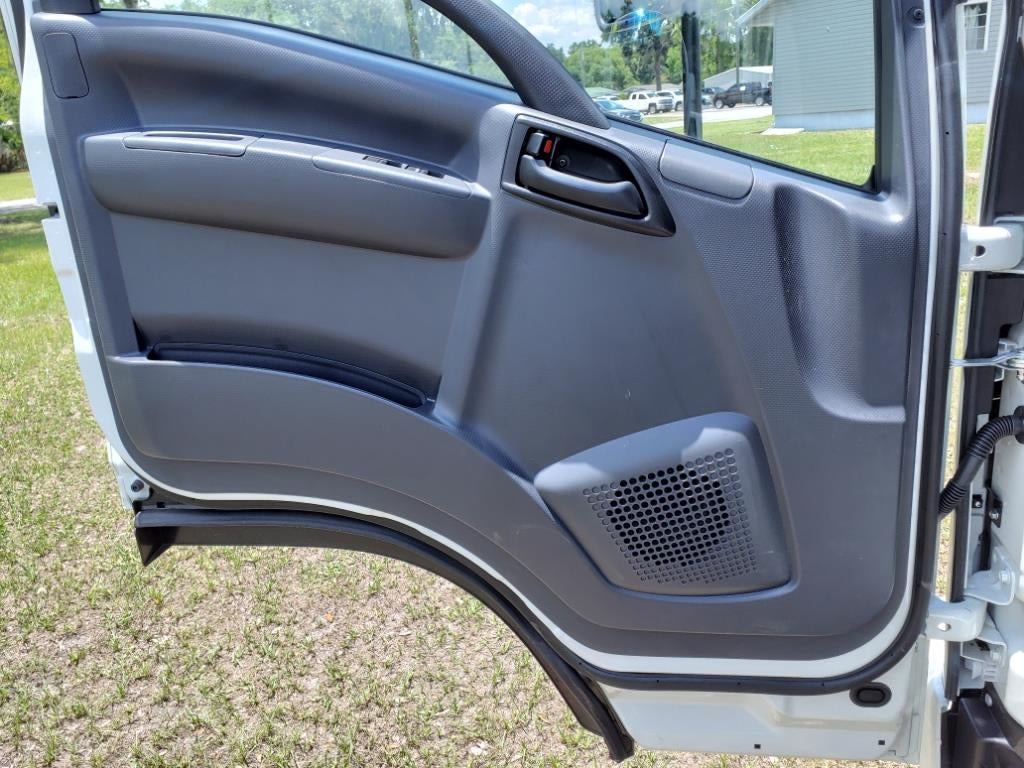 2025 Chevrolet Low Cab Forward 4500 Base