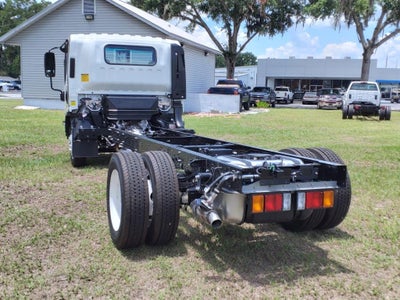 2025 Chevrolet Low Cab Forward 4500 Base