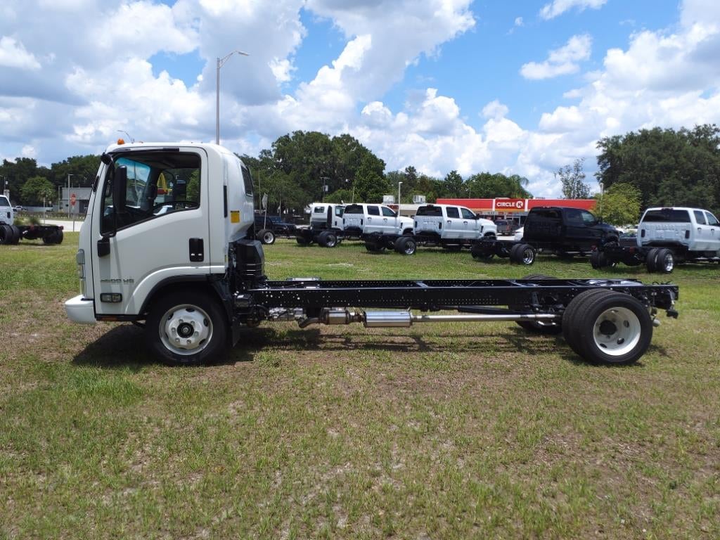 2025 Chevrolet Low Cab Forward 4500 Base