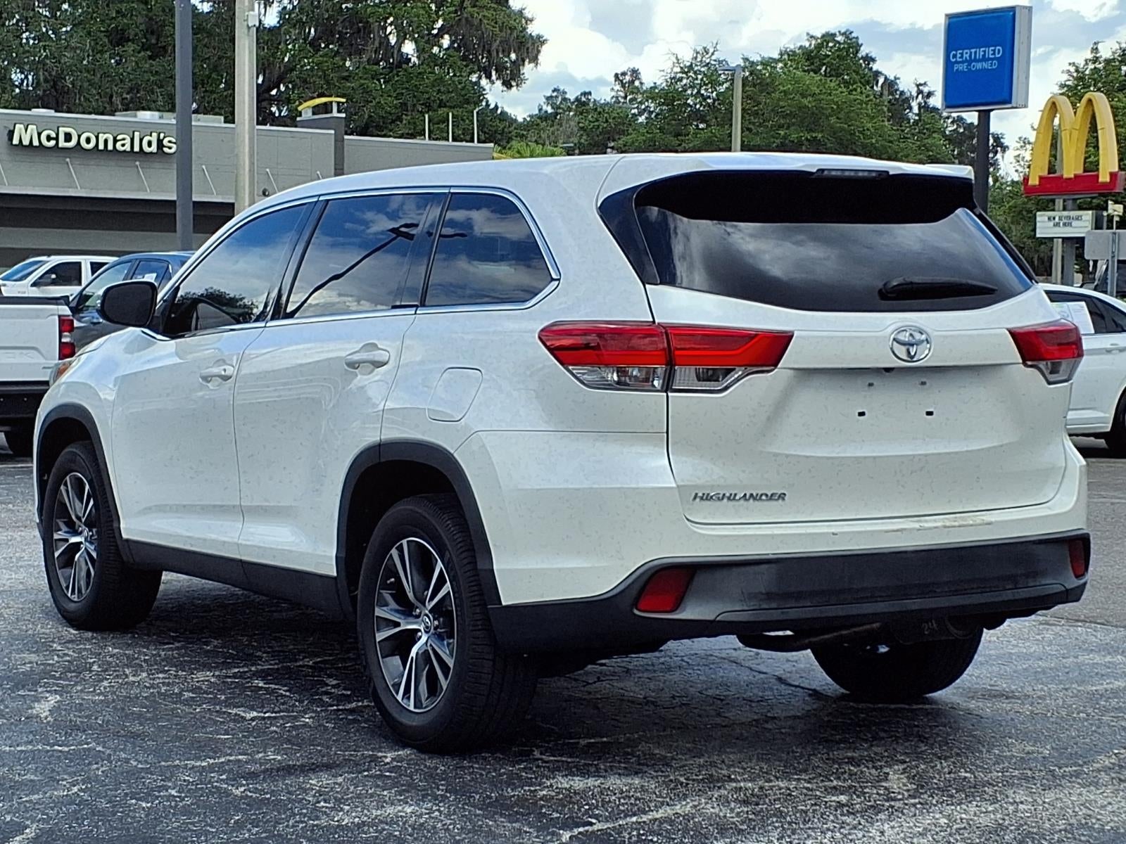 2019 Toyota Highlander LE
