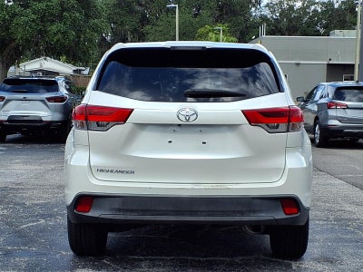 2019 Toyota Highlander LE