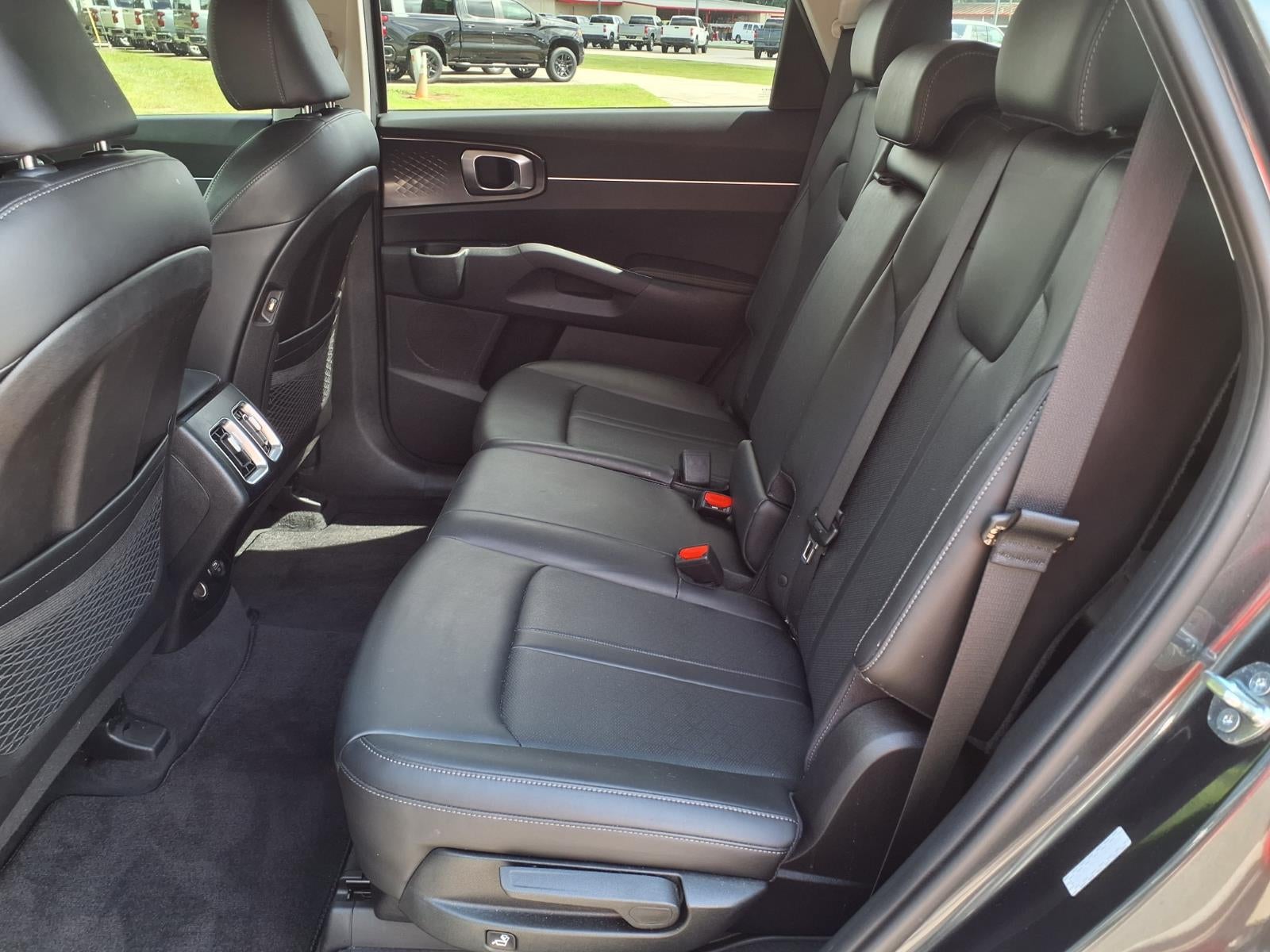 2023 Kia Sorento S