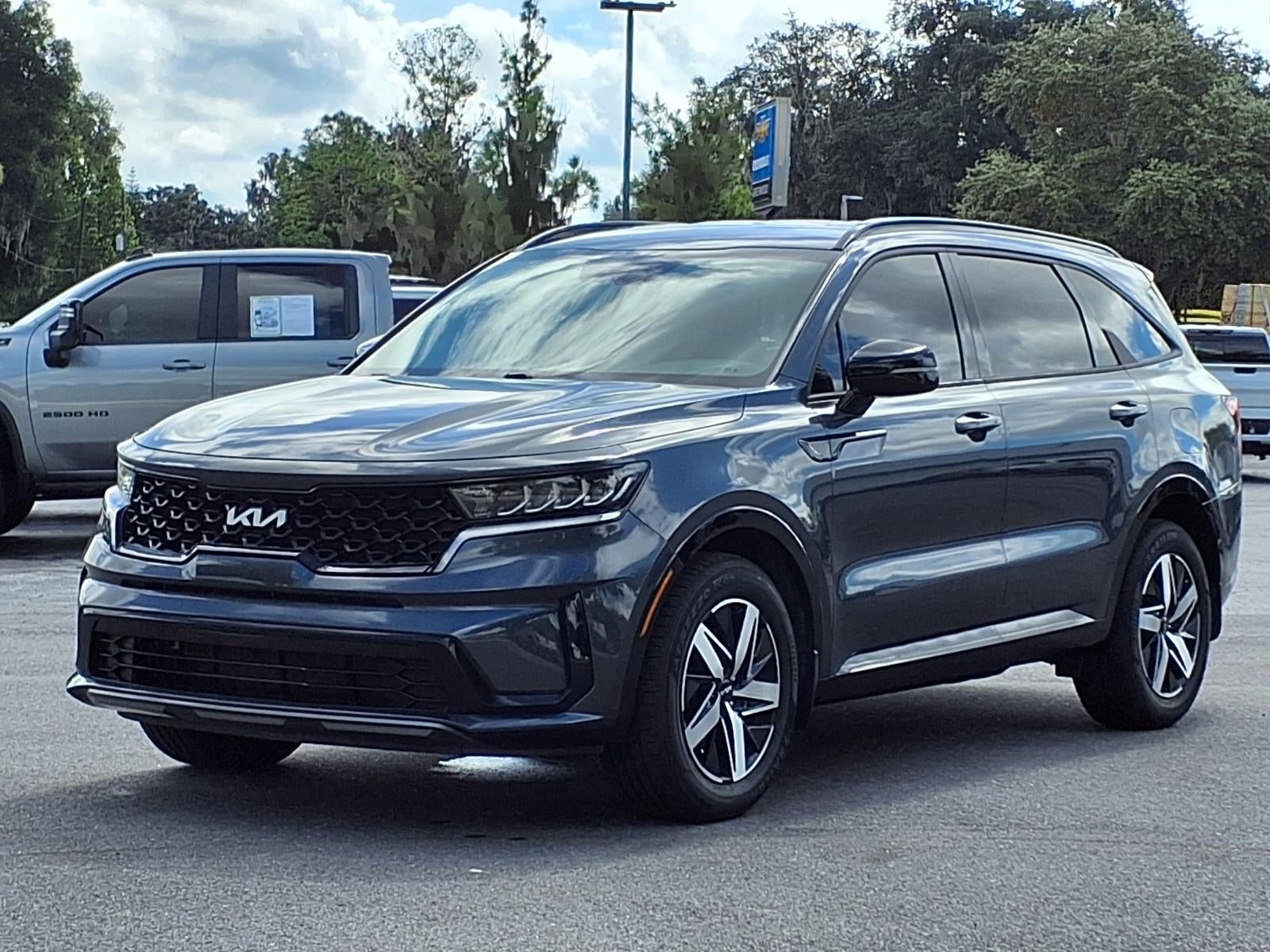 2023 Kia Sorento S