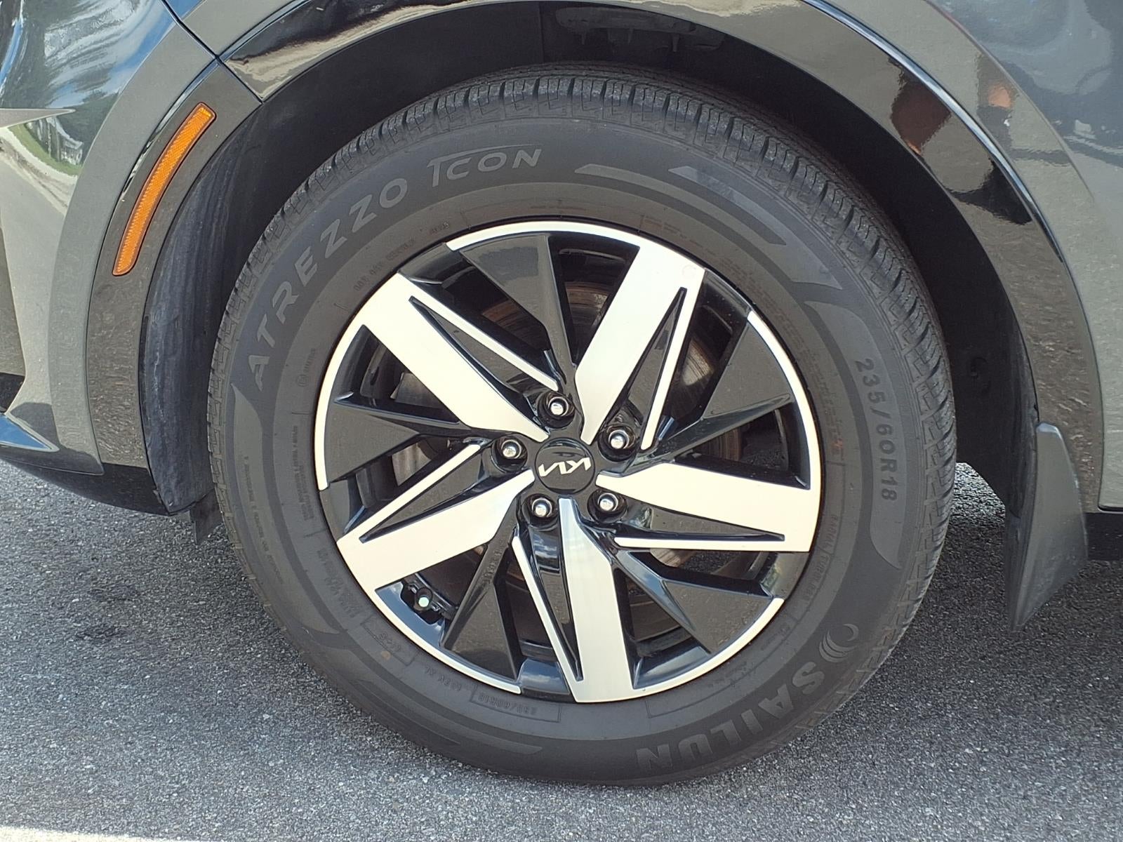 2023 Kia Sorento S