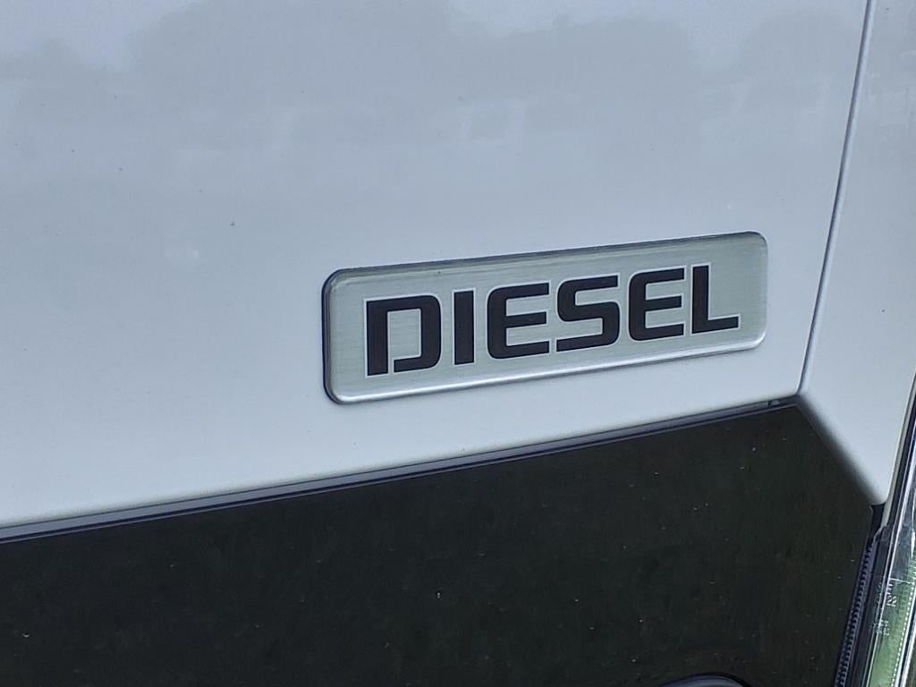 2025 Chevrolet Low Cab Forward 4500 HD Base