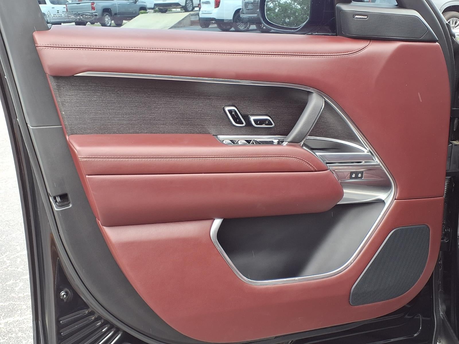 2023 Land Rover Range Rover SE