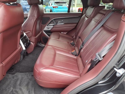 2023 Land Rover Range Rover SE