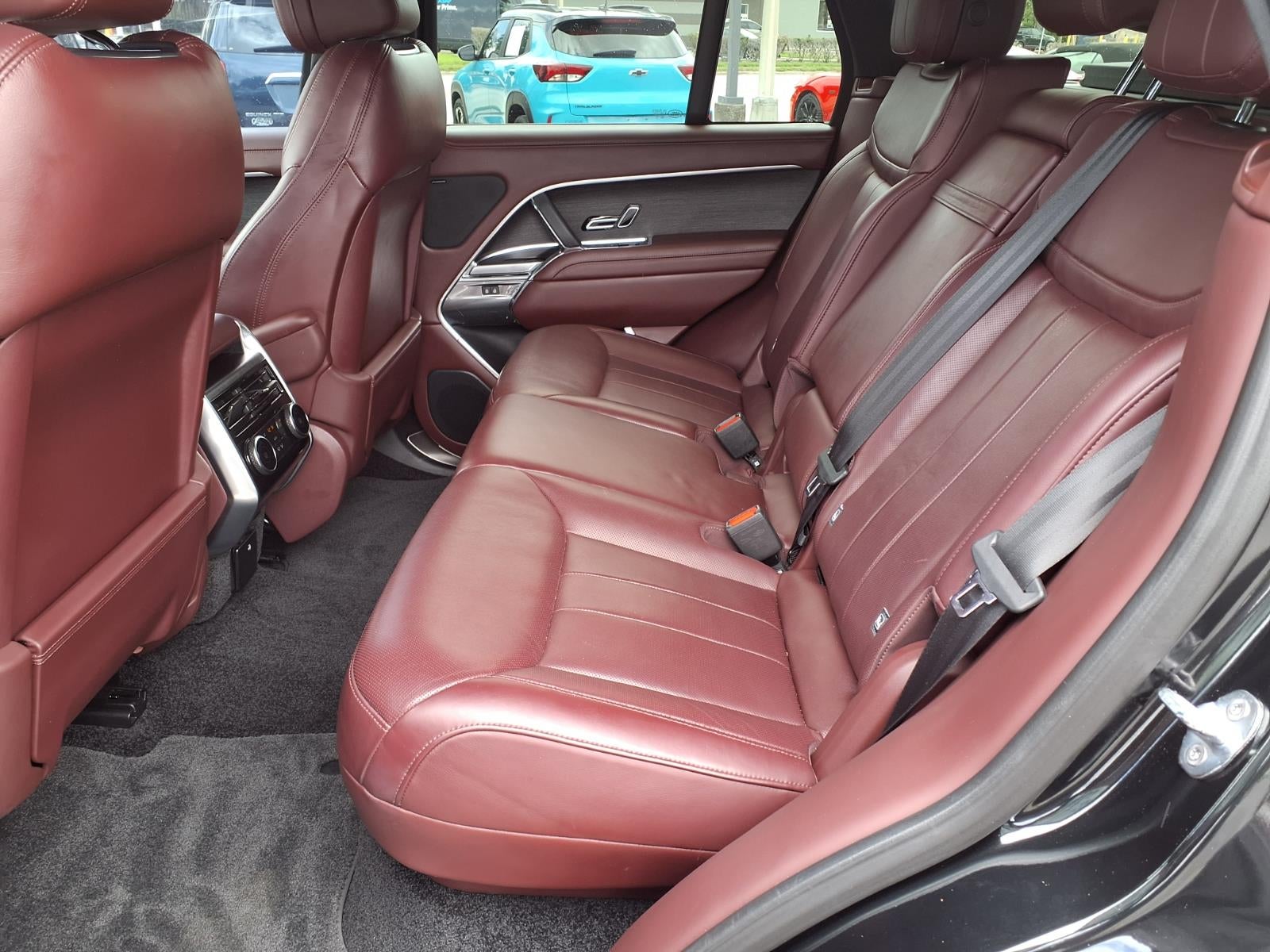 2023 Land Rover Range Rover SE