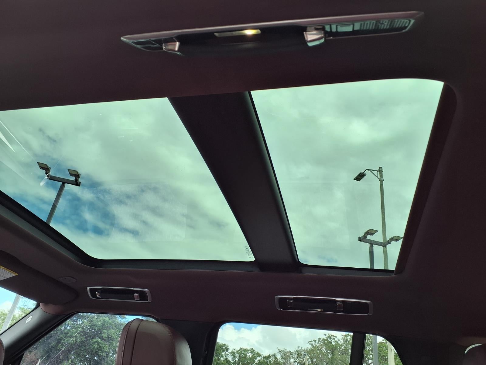 2023 Land Rover Range Rover SE