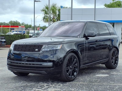 2023 Land Rover Range Rover SE